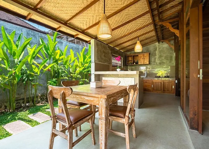 Warm Wooden Tropical With Pool Villa *