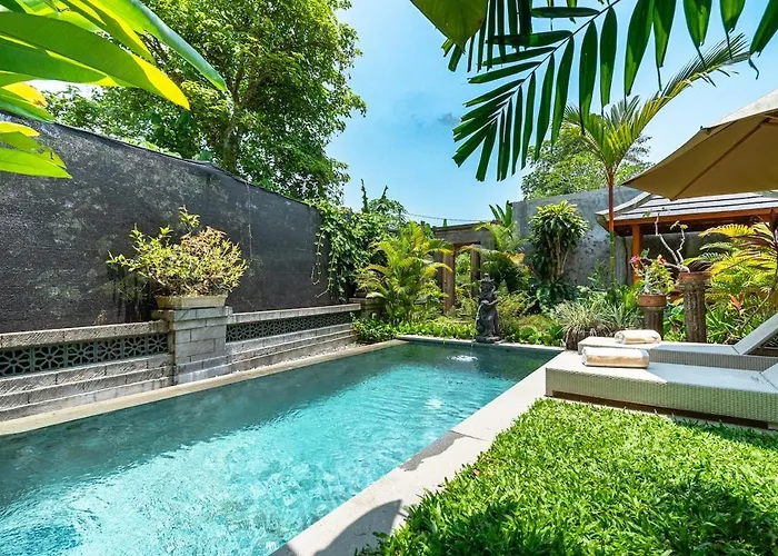 Warm Wooden Tropical With Pool